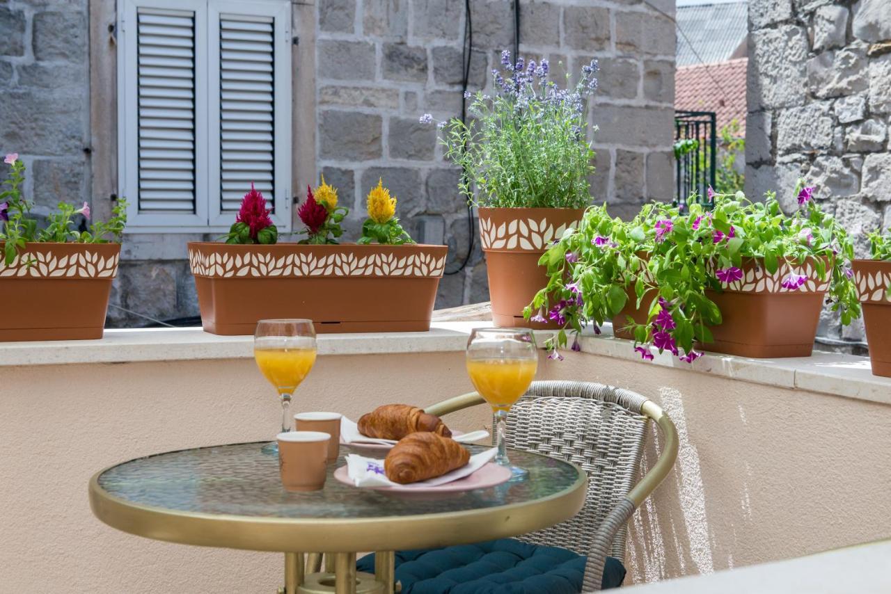 Diva 1,Stylish Old Town Studio Apartment Near Beach Split Ngoại thất bức ảnh